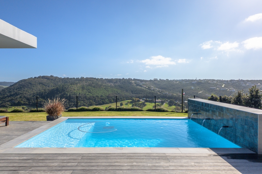 4 Bedroom Property for Sale in Brackenridge Western Cape